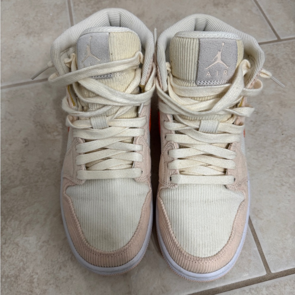 Jordan 1 Mid SE Corduroy Sail